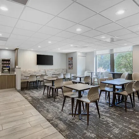 Surestay Plus Hotel By Best Western Chicago Lombard
