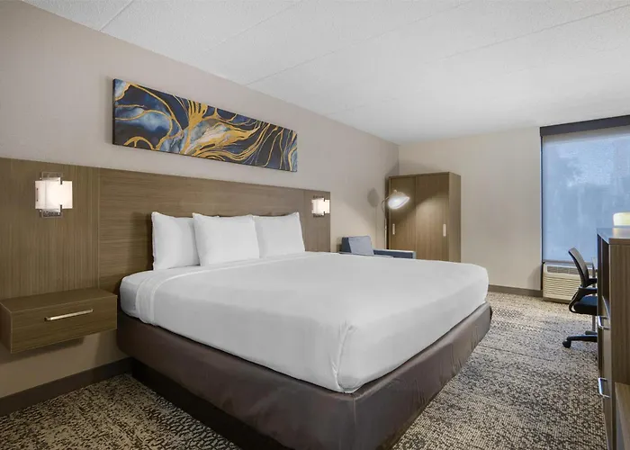 Surestay By Western Chicago