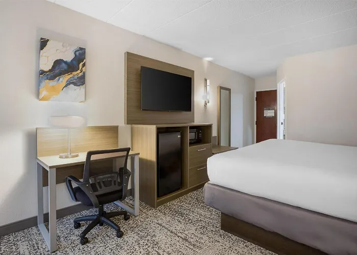 Hotel Surestay By Western Chicago Lombard