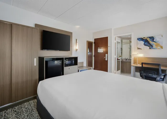 Hotel Surestay By Western Chicago Lombard