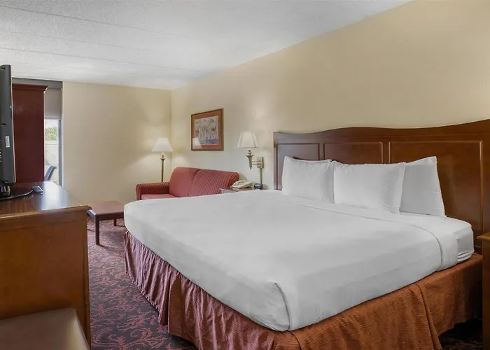 Surestay By Western Chicago Hotel Lombard