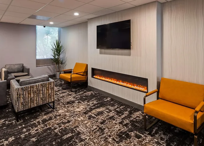 Surestay By Western Chicago Hotel