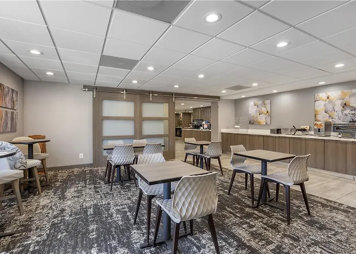 Surestay By Western Chicago Hotel Lombard