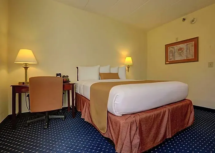 Surestay By Western Chicago