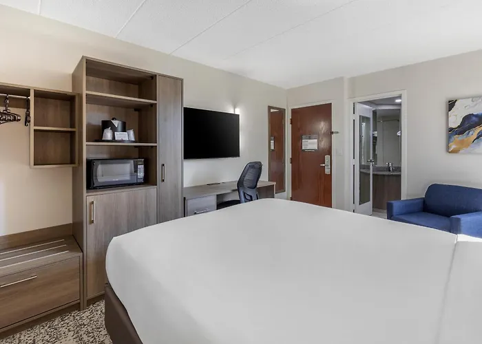 Surestay By Western Chicago