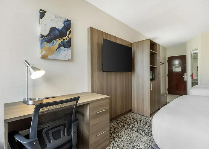 Surestay By Western Chicago 3*