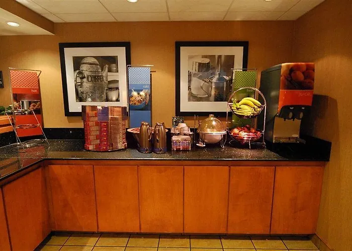Hotel Surestay By Western Chicago 3*